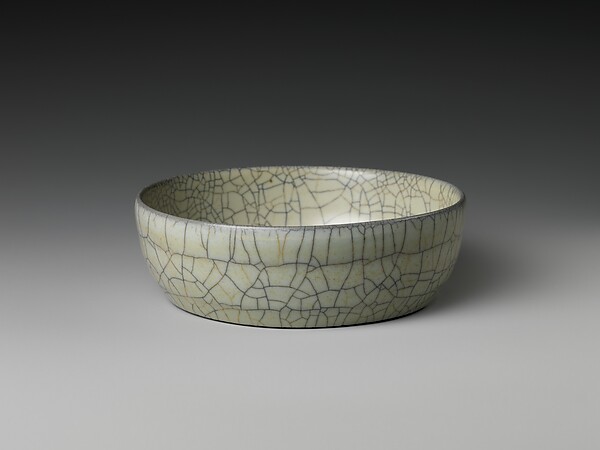 哥窯金絲鐵線碗